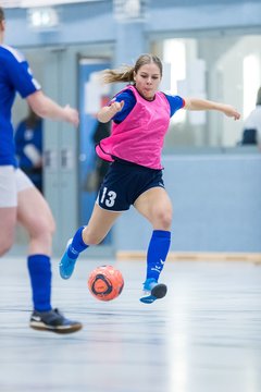 Bild 84 - F Loewinnen Hallen Cup